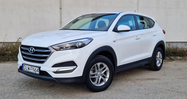 Hyundai Tucson cena 76500 przebieg: 50500, rok produkcji 2017 z Złotoryja małe 92